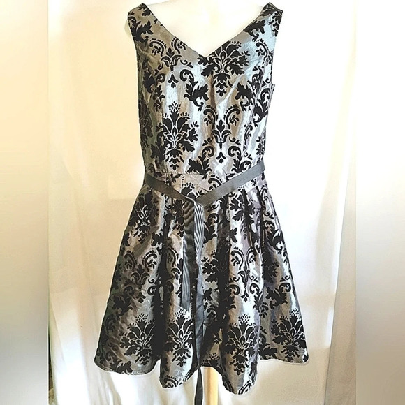 Black Collection Black Velvet  Cocktail Dress Sleeveless Small - Picture 2 of 16